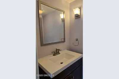 144 Pine Street #D, Greenwich, CT 06830 - Photo 5
