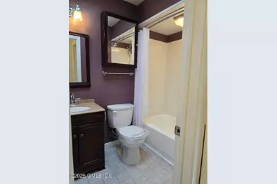 144 Pine Street #D, Greenwich, CT 06830 - Photo 9