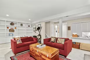 40 Ettl Ln, Greenwich, CT 06831 - Photo 15