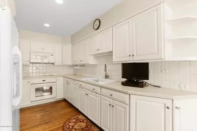 40 Ettl Lane #23, Greenwich, CT 06831 - Photo 5