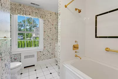 40 Willowmere Circle, Greenwich, CT 06878 - Photo 23