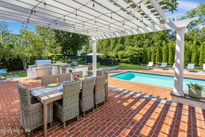 40 Willowmere Circle, Greenwich, CT 06878 - Photo 27