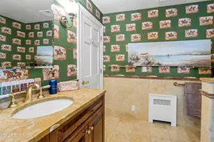 40 Willowmere Cir, Greenwich, CT 06878 - Photo 25
