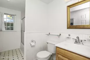 6 Halsey Dr, Old Greenwich, CT 06870 - Photo 19