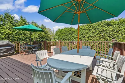 7 Fletcher Avenue, Greenwich, CT 06831 - Photo 17