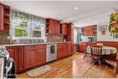 7 Fletcher Avenue, Greenwich, CT 06831 - Photo 5