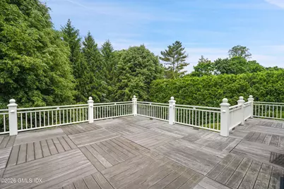 2 Wahneta Road, Old Greenwich, CT 06870 - Photo 13