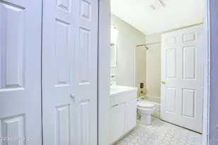 1465 E Putnam Ave, Old Greenwich, CT 06870 - Photo 15