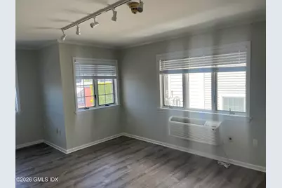 1081 E Putnam Avenue #2nd Floor, Greenwich, CT 06878 - Photo 3