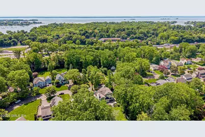 26 Circle Drive, Greenwich, CT 06830 - Photo 25