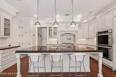 26 Circle Drive, Greenwich, CT 06830 - Photo 9
