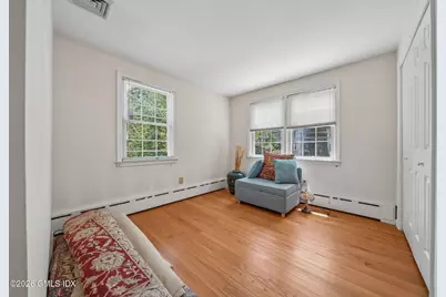 11 Stuart Drive, Old Greenwich, CT 06870 - Photo 15