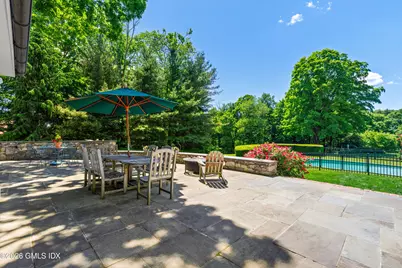 456 Round Hill Road, Greenwich, CT 06831 - Photo 17
