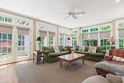 456 Round Hill Road, Greenwich, CT 06831 - Photo 11