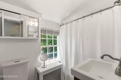 456 Round Hill Road, Greenwich, CT 06831 - Photo 27