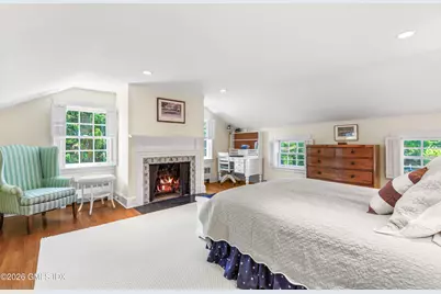 456 Round Hill Road, Greenwich, CT 06831 - Photo 15