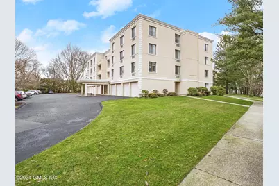 1525 E Putnam Avenue #407, Old Greenwich, CT 06870 - Photo 11