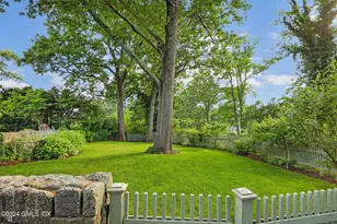27 Cognewaugh Rd, Greenwich, CT 06807 - Photo 25