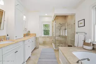 28 Cliffdale Rd, Greenwich, CT 06831 - Photo 9
