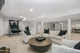 28 Cliffdale Rd, Greenwich, CT 06831 - Photo 13