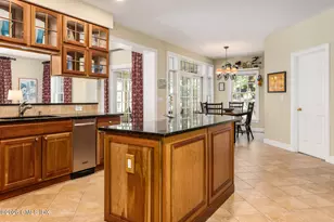 5 Highview Ave, Old Greenwich, CT 06870 - Photo 17
