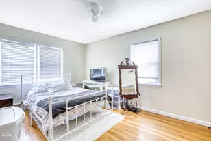 86 Sound Beach Ave Ext, Greenwich, CT 06830 - Photo 9