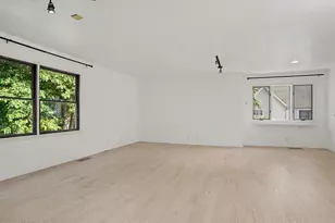 197 Sheep Hill Rd, Greenwich, CT 06878 - Photo 11