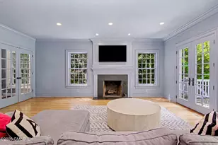 42 Breezemont Ave, Greenwich, CT 06878 - Photo 9