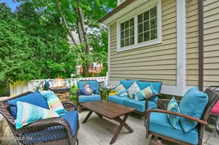 80 Brookside Dr, Greenwich, CT 06831 - Photo 23