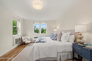 4 Putnam Hill, Greenwich, CT 06830 - Photo 11