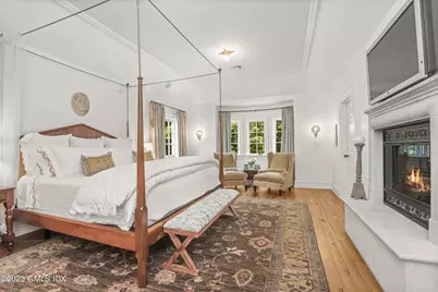 27 Locust Road, Greenwich, CT 06831 - Photo 13