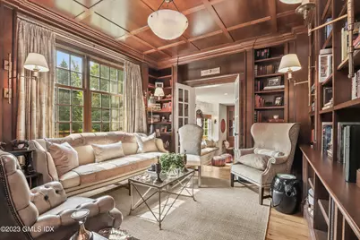 27 Locust Road, Greenwich, CT 06831 - Photo 11
