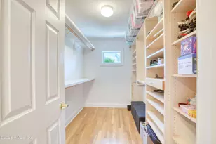 25 Weston Hill Rd, Greenwich, CT 06878 - Photo 21