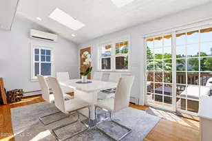 138 N Water St, Greenwich, CT 06830 - Photo 9