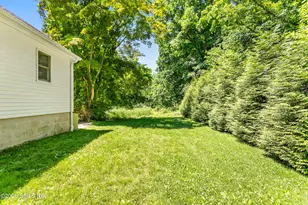 36 Decatur St, Greenwich, CT 06807 - Photo 35