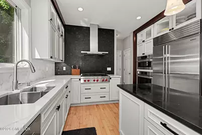 39 Glenville Street, Greenwich, CT 06831 - Photo 5