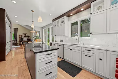 39 Glenville Street, Greenwich, CT 06831 - Photo 13