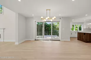 2 Watchtower Ln, Old Greenwich, CT 06870 - Photo 15