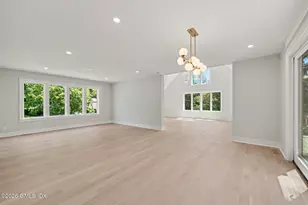 2 Watchtower Ln, Old Greenwich, CT 06870 - Photo 13