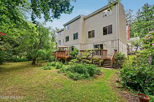 83 Columbus Pl, Stamford, CT 06907 - Photo 13