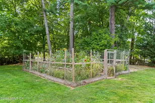 42 Bruce Park Dr, Greenwich, CT 06830 - Photo 5