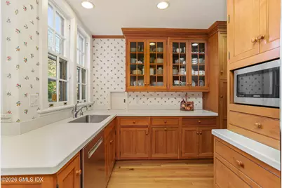42 Bruce Park Drive, Greenwich, CT 06830 - Photo 15