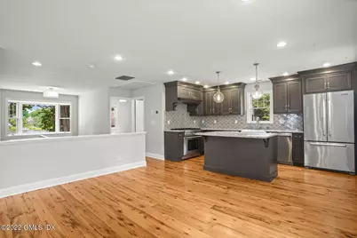 18 Cary Road, Greenwich, CT 06878 - Photo 3
