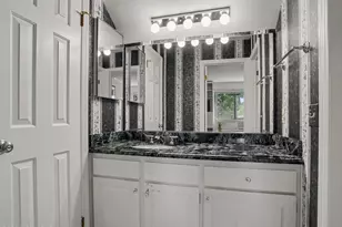 507 W Lyon Farm Dr, Greenwich, CT 06831 - Photo 21