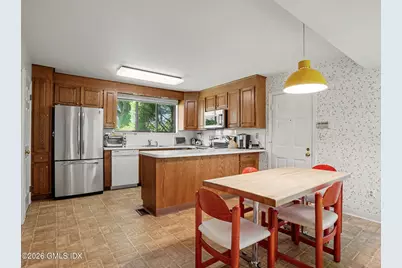 507 W Lyon Farm Drive #507, Greenwich, CT 06831 - Photo 13