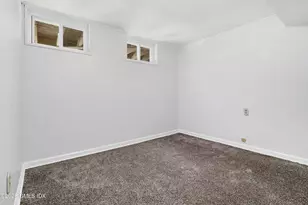 182 Weaver St, Greenwich, CT 06831 - Photo 27