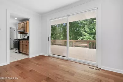 182 Weaver Street, Greenwich, CT 06831 - Photo 11