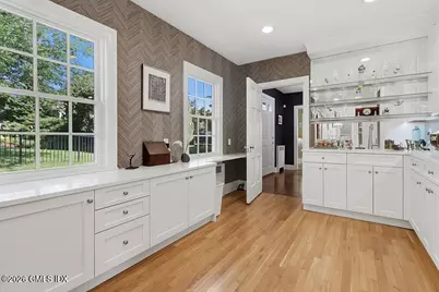 39 Stanwich Road, Greenwich, CT 06830 - Photo 11