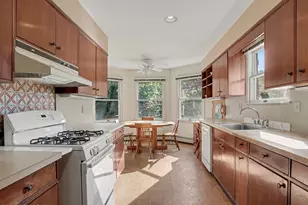 24 Oval Ave, Greenwich, CT 06878 - Photo 11