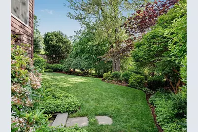 24 Oval Avenue, Greenwich, CT 06878 - Photo 37